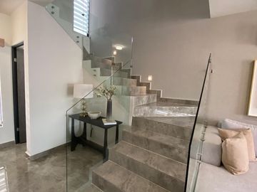 VENTA HERMOSAS CASAS CUMBRES PRIVADA VENECIA MODELO MURANO