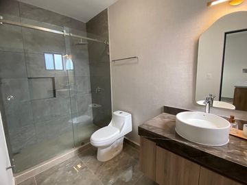 VENTA HERMOSAS CASAS CUMBRES PRIVADA VENECIA MODELO MURANO