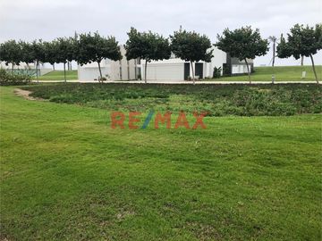 Venta de terreno en el exclusivo Condominio La Jolla, ubicado en el balneario de Asia con acceso al privado desde la Panamericana Sur, KM. 101, seguri