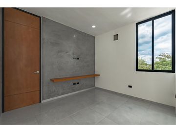 RESIDENCIA EN DZITYA  CON PISCINA , 3 HAB.