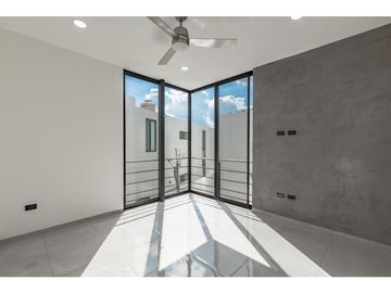 RESIDENCIA EN DZITYA  CON PISCINA , 3 HAB.