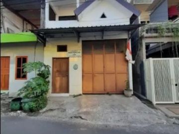Rumah di Banyu Urip Kidul Surabaya