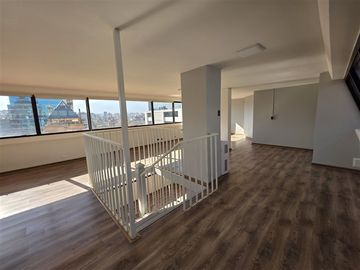 Oficina en arriendo en Providencia