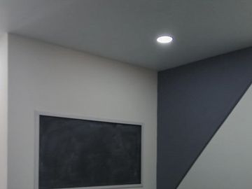 Vendo local comercial en Av. Gonzáles Suárez