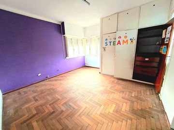 Chalet en venta en Castelar Norte