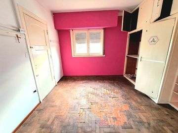 Chalet en venta en Castelar Norte