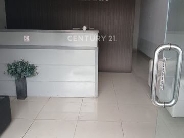 Ruko 3 Lantai Di Kawasan Komersil Soekarno Hatta Semarang
