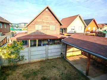 CASA PRÁCTICAMENTE NUEVA LISTA PARA HABITAR
