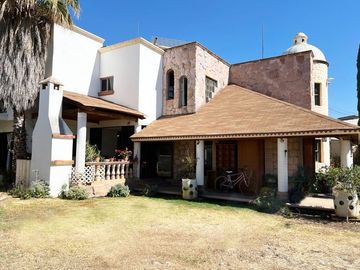 CASA EN VENTA SALIDA QUIROGA
