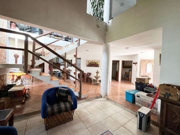 CASA EN VENTA SALIDA QUIROGA