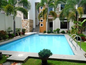 Furnished 2 Bedroom Modern Apartment for Rent in Angeles City