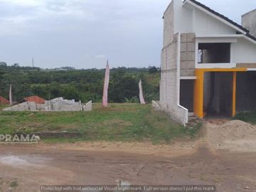 Kusrohman Rumah Parung 300 Jutaan dekat Parung Pamula
