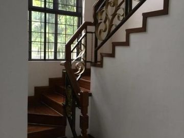 Beautiful Two Storey House and Lot for Rent in Angeles City