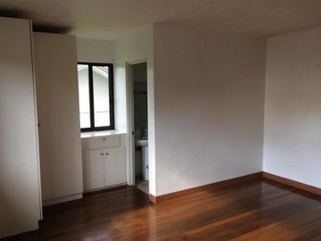 Beautiful Two Storey House and Lot for Rent in Angeles City