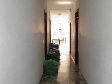 casa en venta en lleras restrepo. Cod V14937