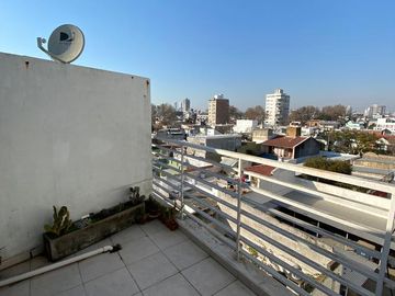 Venta Departamento Dúplex. Barrio Arroyito. Rosario