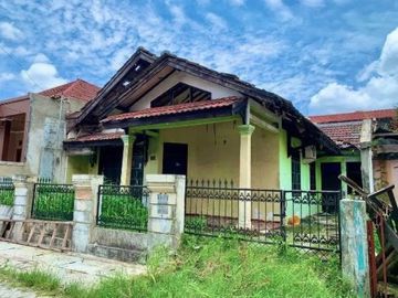 Rumah Karang Tengah Perumahan Cantik Strategis