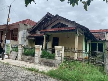 Rumah Karang Tengah Perumahan Cantik Strategis