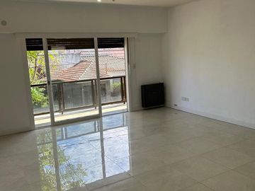 Departamento en Lomas de Zamora Este