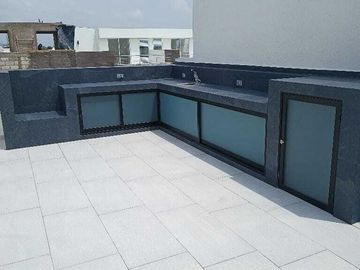 SE VENDE HERMOSA CASA EN FRACCIONAMIENTO