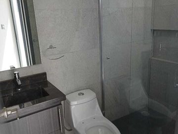 SE VENDE HERMOSA CASA EN FRACCIONAMIENTO
