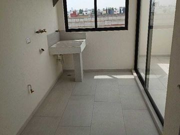SE VENDE HERMOSA CASA EN FRACCIONAMIENTO