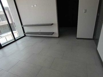 SE VENDE HERMOSA CASA EN FRACCIONAMIENTO