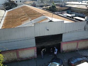 GRAN BODEGA, SECTOR INDUSTRIAL Y COMERCIAL, SANTIAGO OESTE