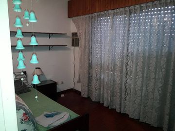 Casa con Departamento en venta en Caseros