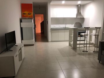 Monoambientes a estrenar en Bernal equipados