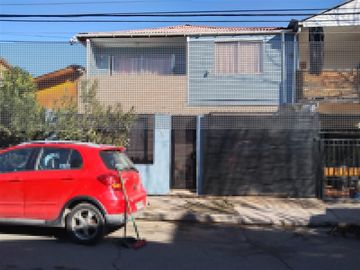 Casa en venta de 4 dorm. en Puente Alto