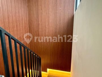 Dijual Rumah Brand New Kencana Loka BSD City - Bonus Kitchen Set (Kompor+Hood)