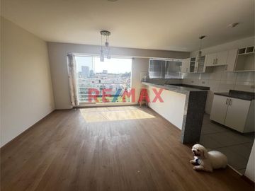 ¡Vendo Lindo Departamento Frente A Parque En La Mejor Zona De Santa Catalina!
