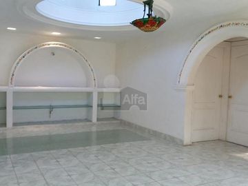 Casa sola en venta en Col 3 de Mayo Municipio Emiliano Zapata Morelos.