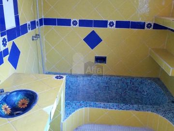 Casa sola en venta en Col 3 de Mayo Municipio Emiliano Zapata Morelos.