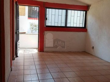 Casa sola en venta en Col 3 de Mayo Municipio Emiliano Zapata Morelos.