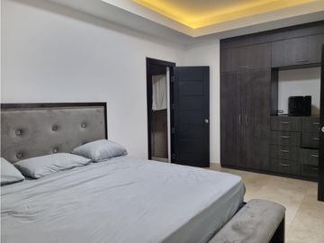 Venta casa en Clayton, Los Senderos de Camino de Cruces
