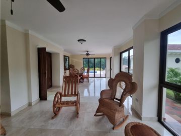 Venta casa en Clayton, Los Senderos de Camino de Cruces