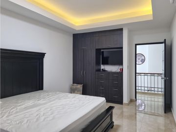 Venta casa en Clayton, Los Senderos de Camino de Cruces