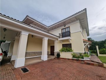 Venta casa en Clayton, Los Senderos de Camino de Cruces