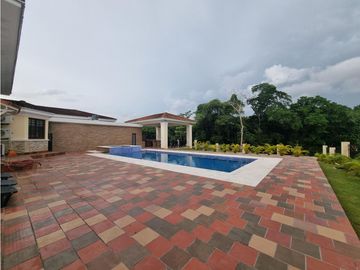 Venta casa en Clayton, Los Senderos de Camino de Cruces