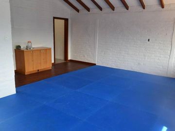 Venta casa rentera, negocio o vivienda, Sector La Viña, Tumbaco