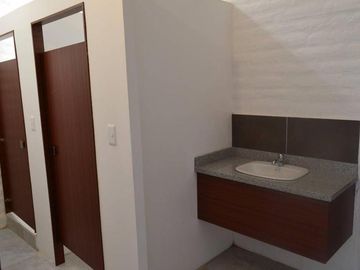 Venta casa rentera, negocio o vivienda, Sector La Viña, Tumbaco