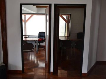 Venta casa rentera, negocio o vivienda, Sector La Viña, Tumbaco