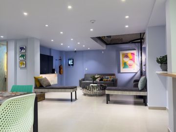 VENTA — ACTIVO INMOBILIARIO COMERCIAL CON OPERACIÓN AIRBNB ACTIVA
