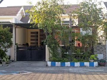 Rumah Minimalis Row 3 Mobil di Pandugo, Dekat MERR