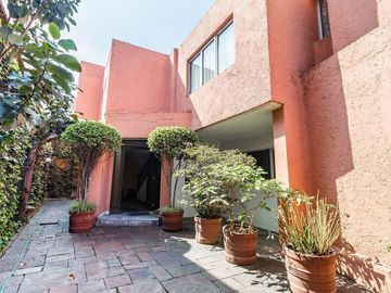 Casa en Venta en SANTA CATARINA COYOACAN