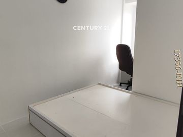 Dijual 1 Unit Apartemen Emerald Dengan View Sekolah British