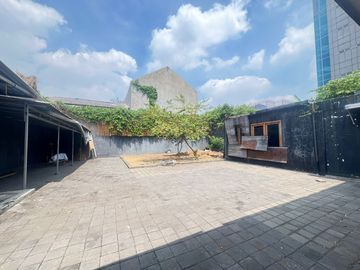 JUAL CEPAT Kantor Ex. Showroom Jl. Raya Diponegoro Surabaya Pusat
