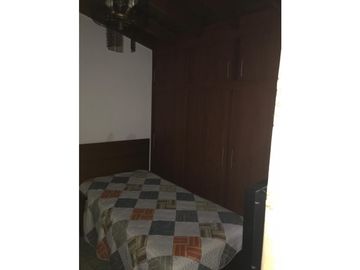 Venta de casa Unifamiliar con aire en La América Medellín